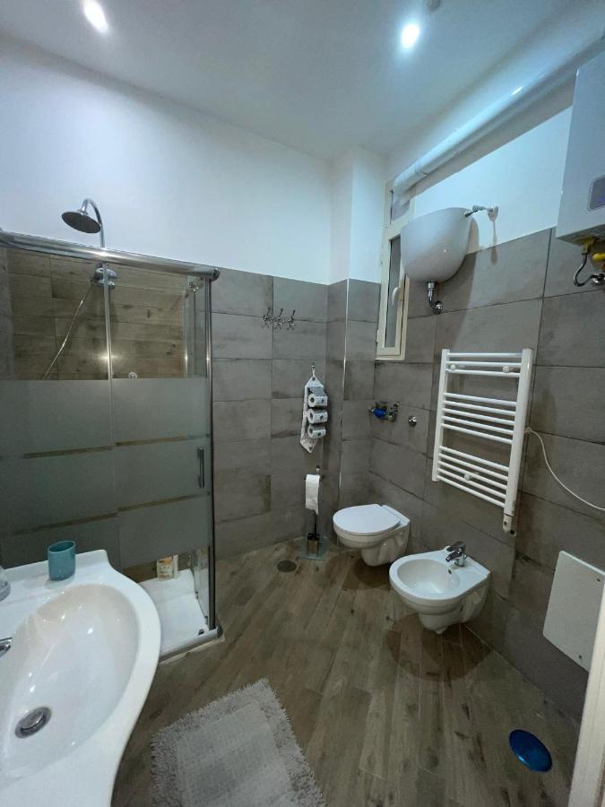 Dormire A Napoli Centro Holiday House Casa Vacanza Eksteriør billede