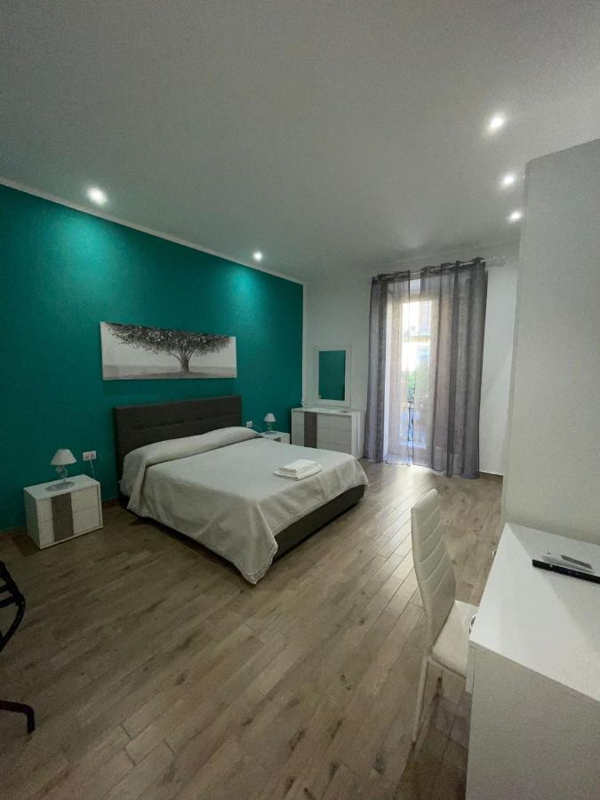 Dormire A Napoli Centro Holiday House Casa Vacanza Eksteriør billede