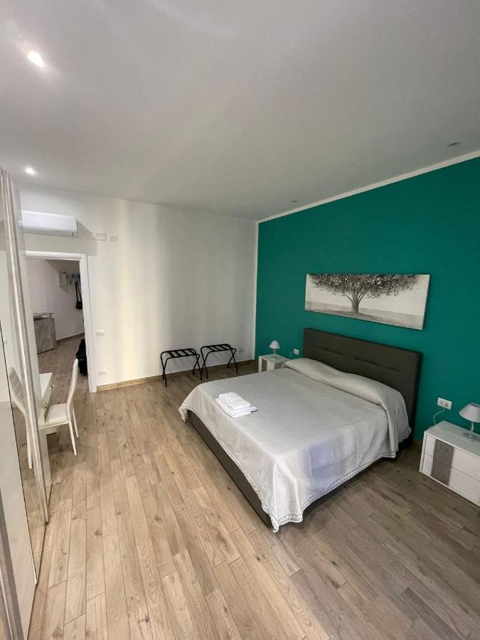 Dormire A Napoli Centro Holiday House Casa Vacanza Eksteriør billede