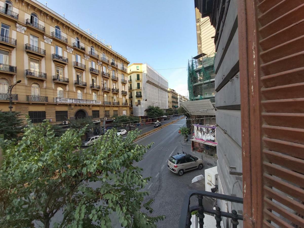 Dormire A Napoli Centro Holiday House Casa Vacanza Eksteriør billede