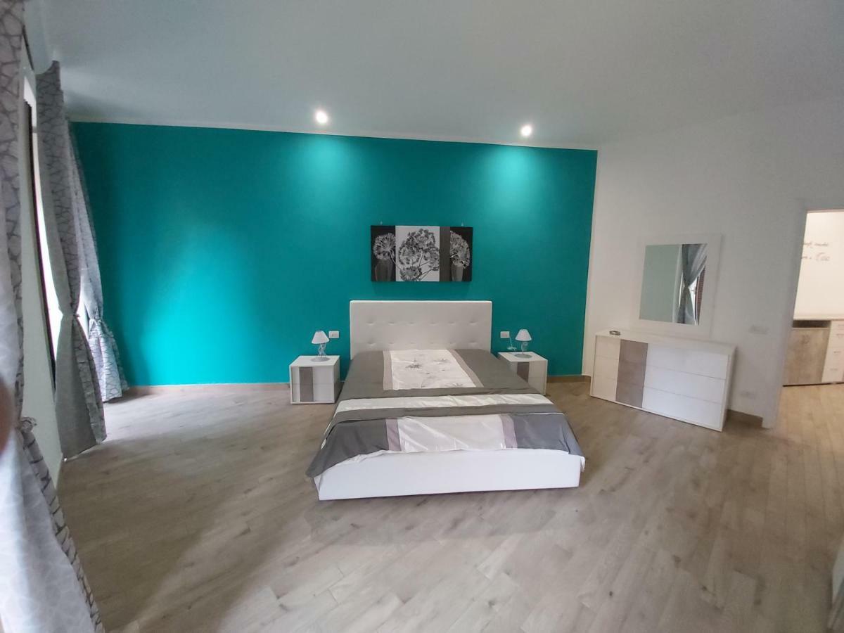 Dormire A Napoli Centro Holiday House Casa Vacanza Eksteriør billede