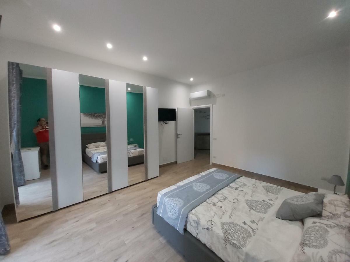 Dormire A Napoli Centro Holiday House Casa Vacanza Eksteriør billede