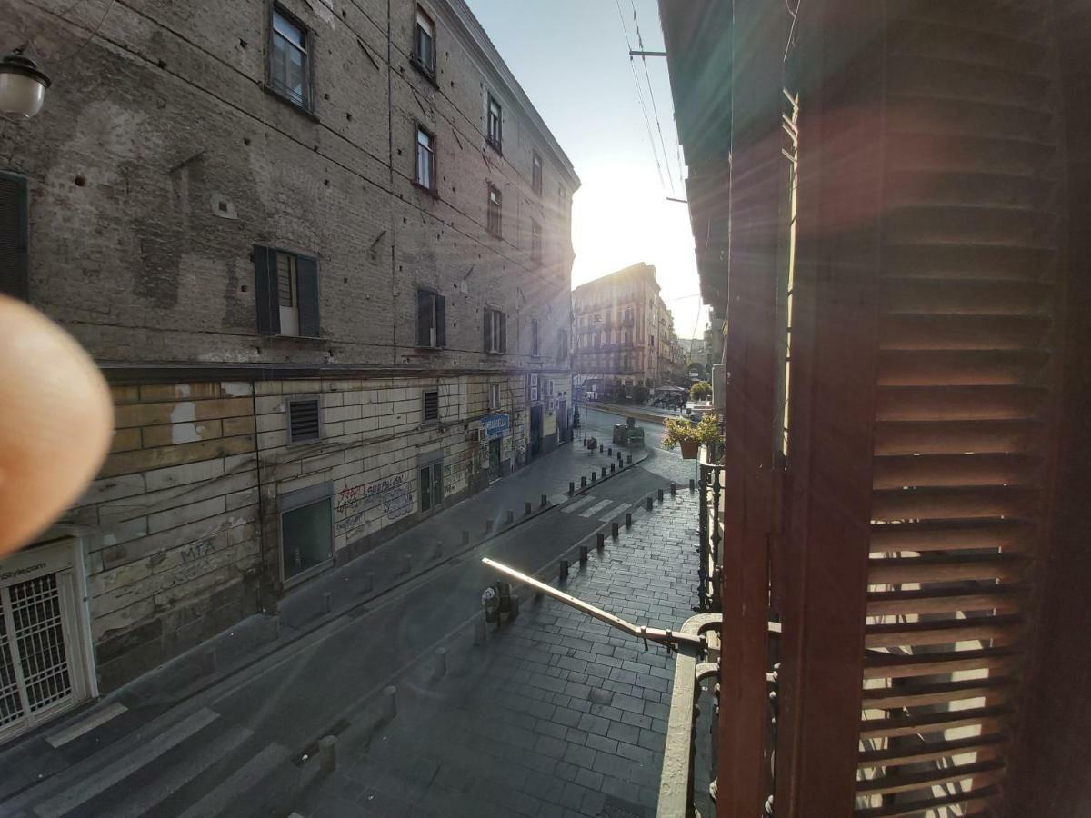 Dormire A Napoli Centro Holiday House Casa Vacanza Eksteriør billede